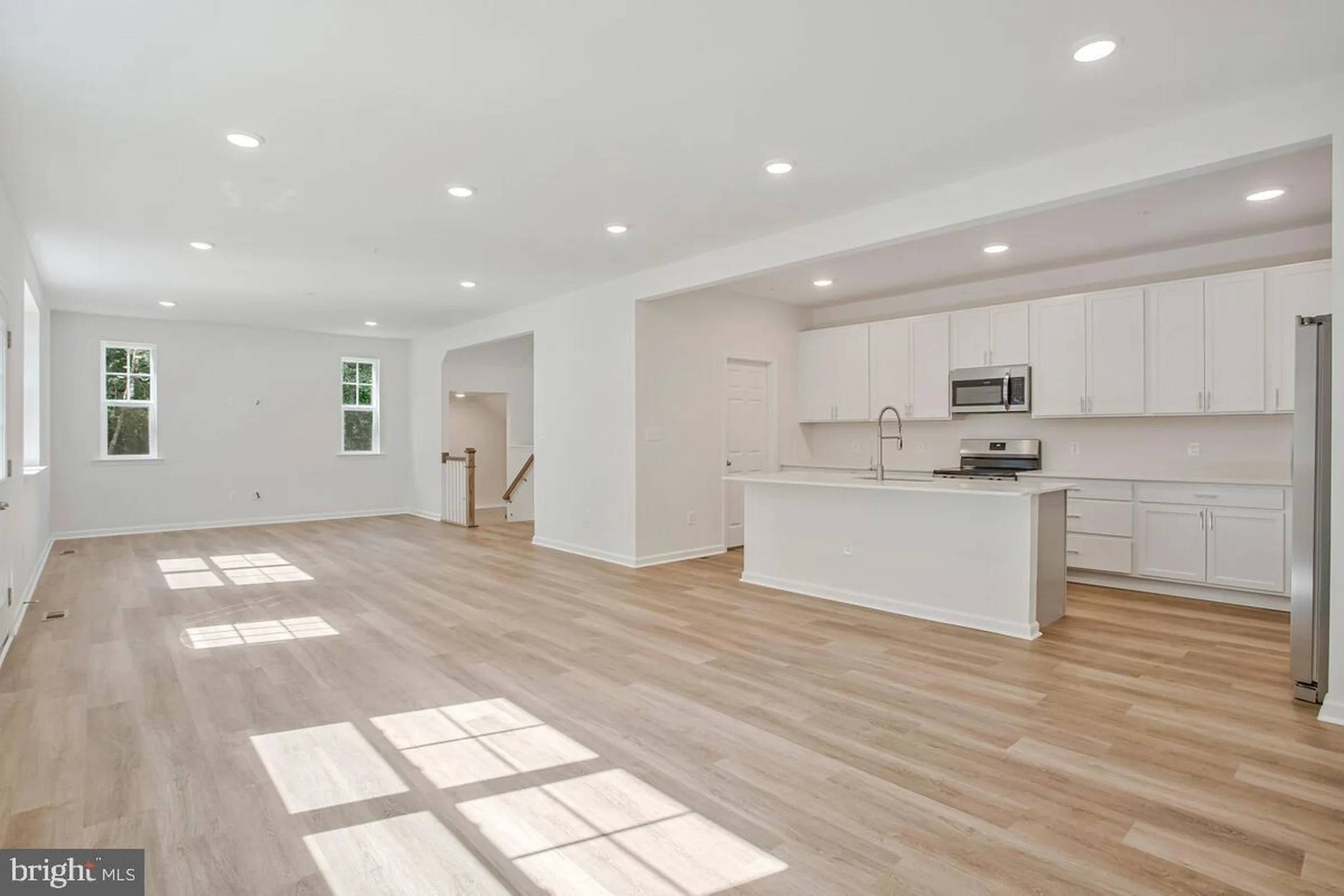 1237 Spruce Avenue - Dining Room