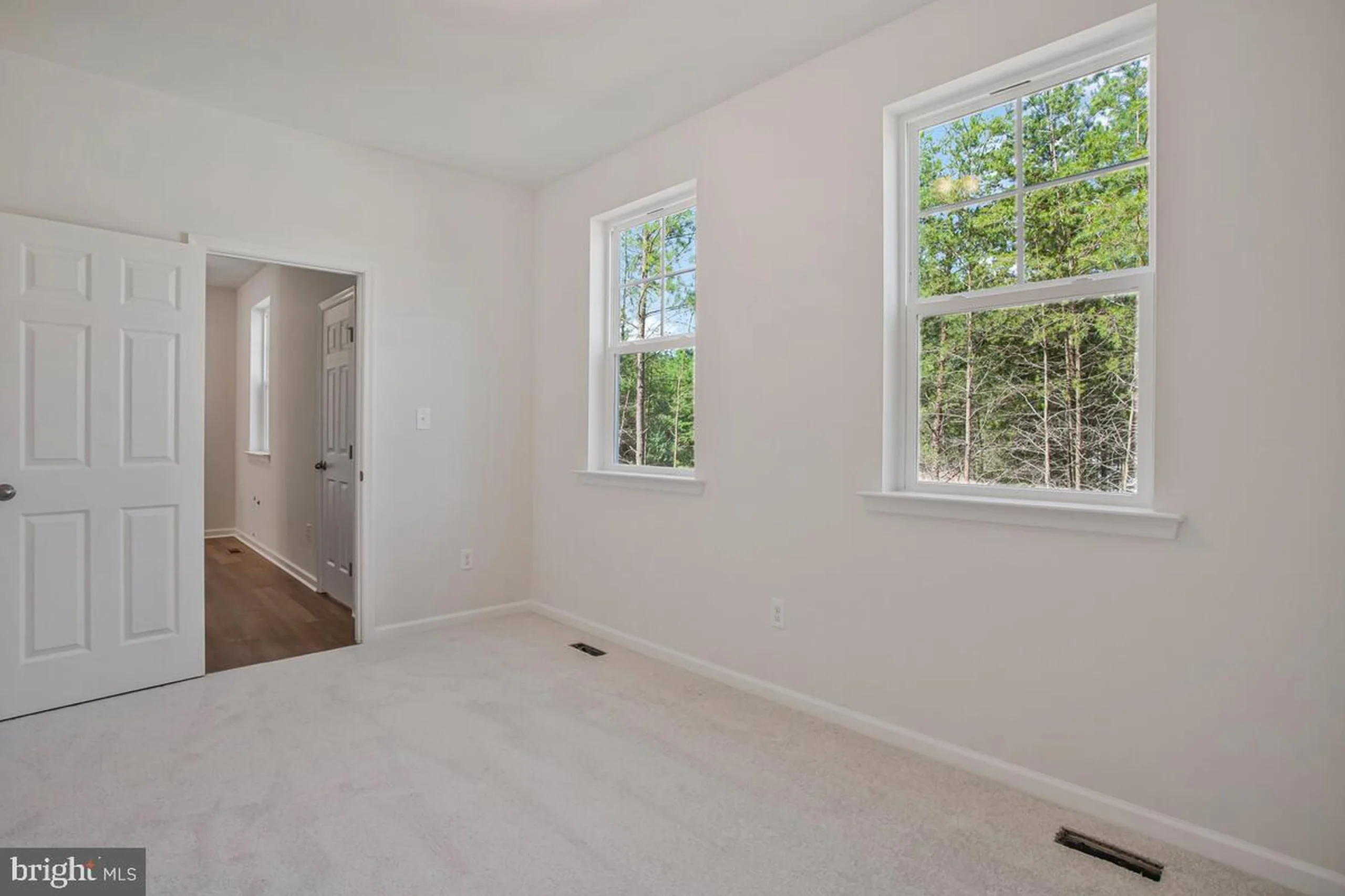 1237 Spruce Avenue - Bedroom