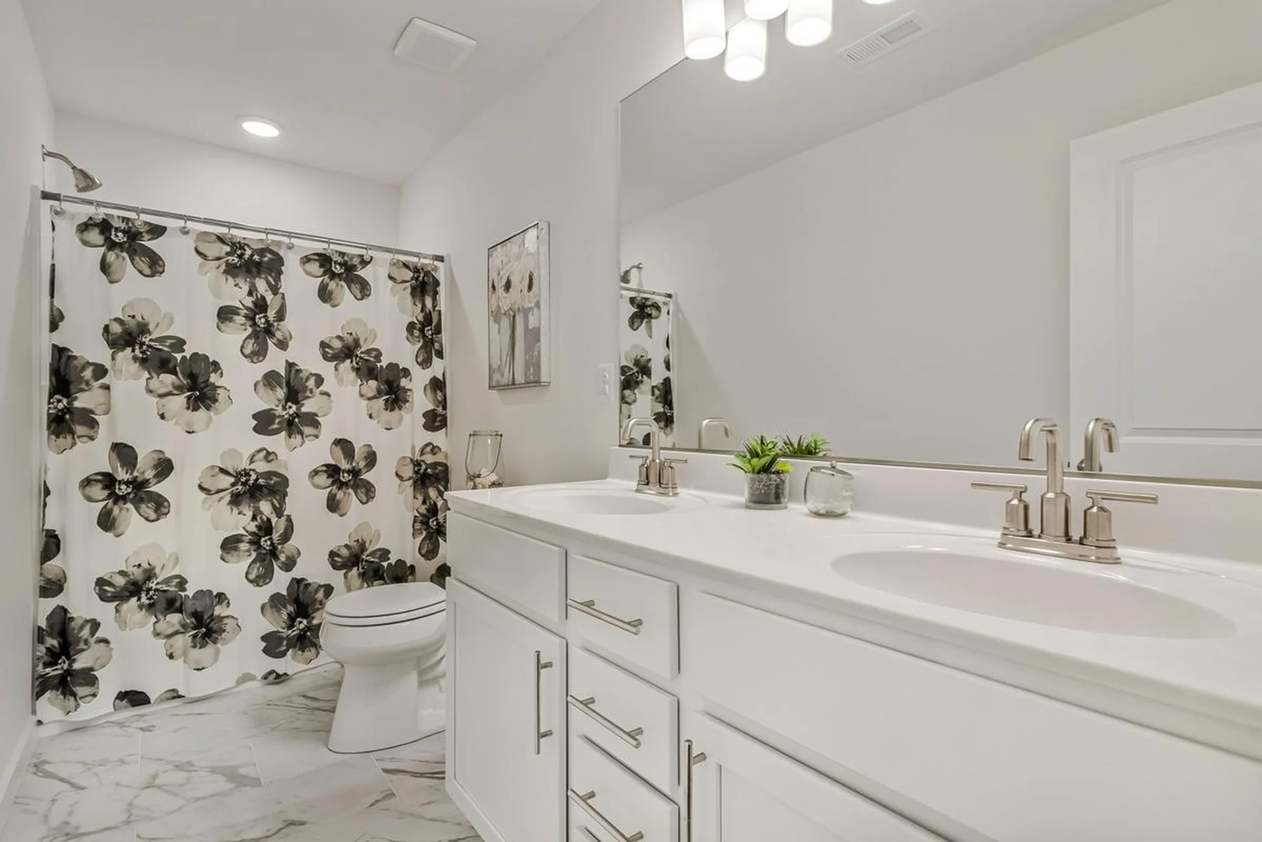 3268 Kitty Duval Drive - Primary Bathroom