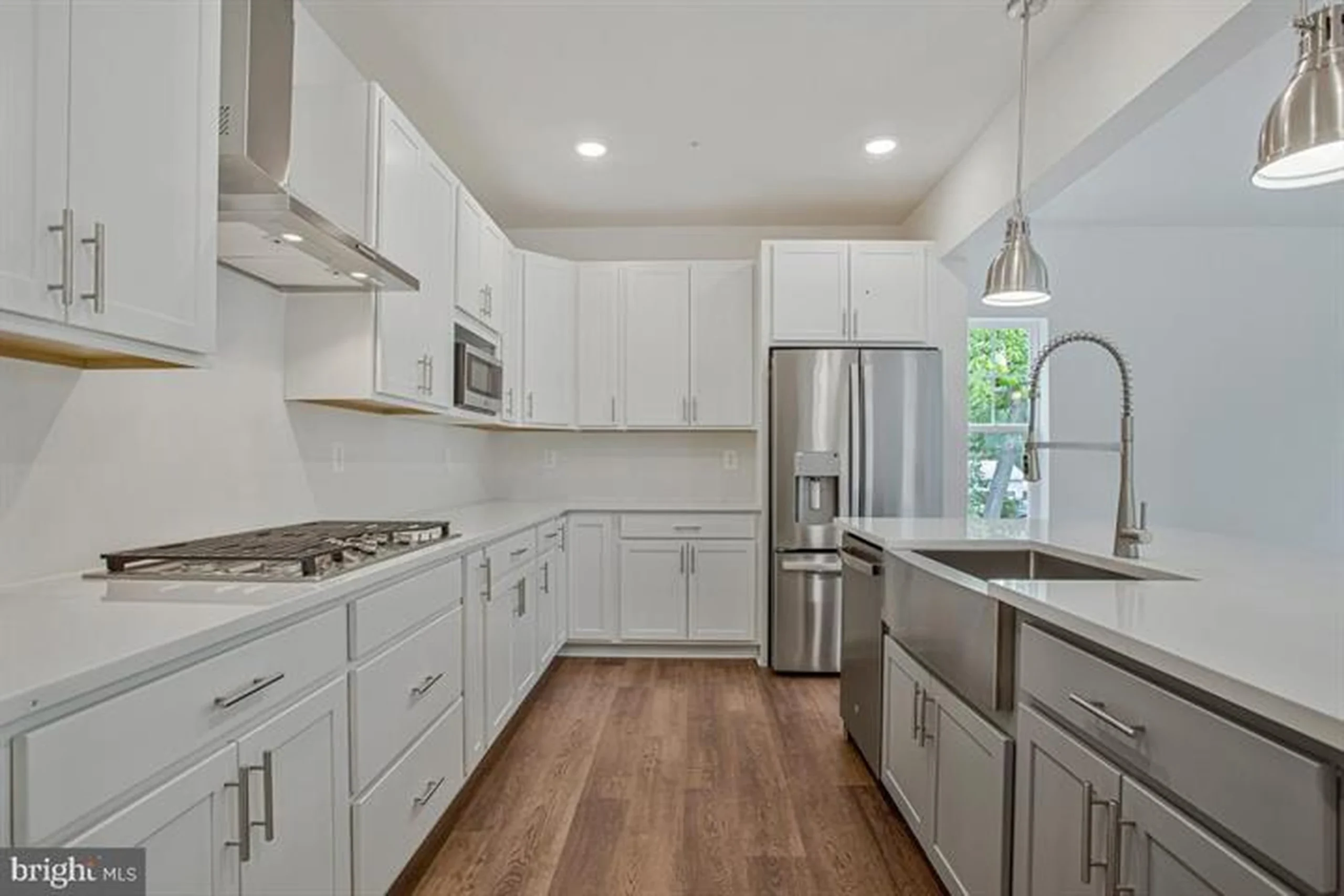 721 Nollmeyer Road - Kitchen